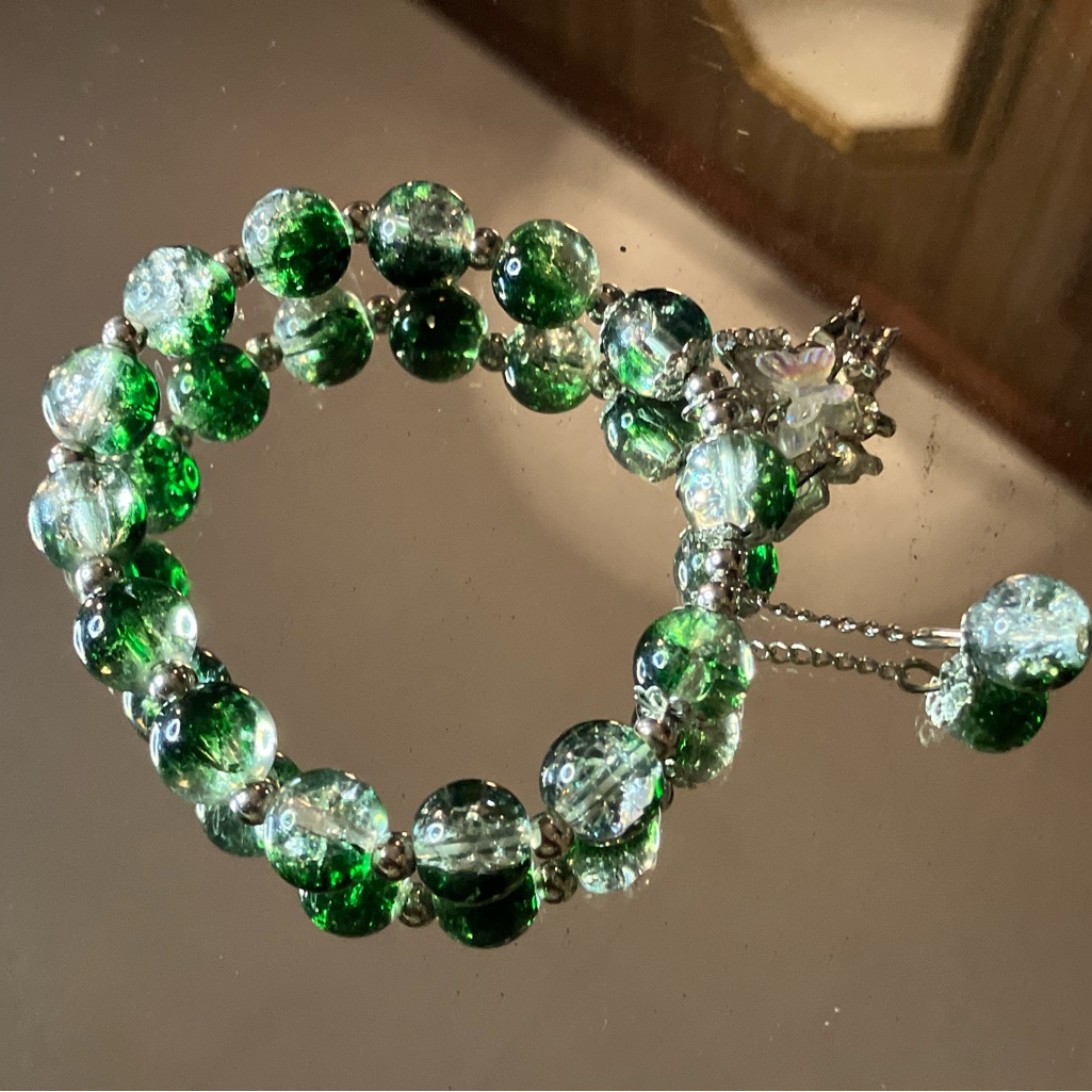 Elegant Green Glass Beaded Bracelet